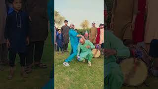 Dhol Dance Sohrt #dholdance #dance #live #tarnding viral short clip Pakistani