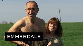 Emmerdale - Sam and Lydia Pay Tribute to Lisa by Streaking Through Emmerdale