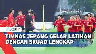 Momen Timnas Jepang Gelar Latihan dengan Skuad Lengkap di Lapangan A Senayan