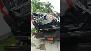 BUNYI SIRINE BIKIN PAJERO TNI RINGSEK KETIBAN TRUK PASIR #shorts