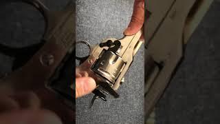 Webley MKVI (Replica) frame movement