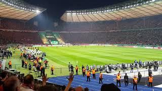 FC Bayern München - SG Eintracht Frankfurt Tor 1:3 und Platzsturm DFB Pokalfinale