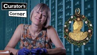 Portraits and propaganda of Queen Elizabeth I of England | Curator's Corner S2 Ep 8 #CuratorsCorner