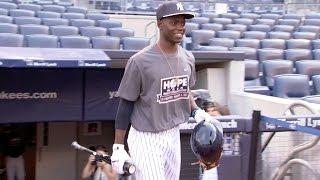 Singleton spends the day with the Yankees