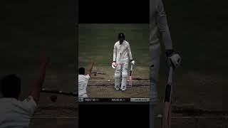 MICHAEL STARK THE AUSTRALIAN FAST BOWLER LOVE AND HIS FACE