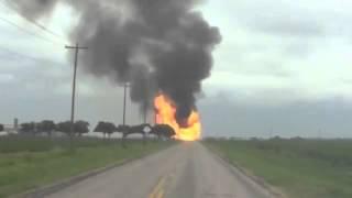 RAW VIDEO Gas line rupture causes explosion (Wharton County)