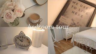 Updated Bedroom Tour \\ Minimalist Clutter Free Meets Victorian/Traditional Inspired & My New Bed