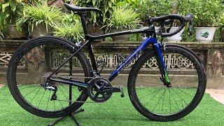 Xe Đạp Đua Carbon GIANT TCR ADVANCED 1 SE - Hàng Rất Đẹp- Full Ultegra R8000- Bánh Carbon ATTAQUE