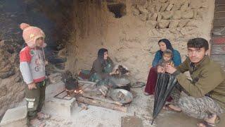 Making (kele pache) for breakfast.#iran #par #nomadic #doora