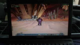 Samsung N510 Ion Netbook playing World of Warcraft