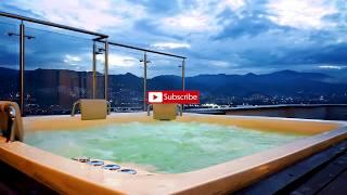 Sagaró 1302 - Fully remodeled 2 level penthouse Medellín with private jacuzzi in Poblado