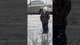Снех  #дети #снег #снеговичок #зима #зимавподмосковье #снегопад #зимушказима #сибирь #арктика