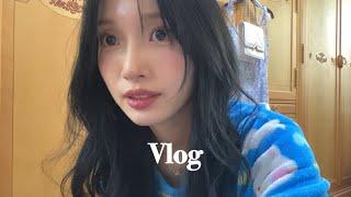 vlog.학원강사.20대부원장.출근룩.쉼을 모르는 N잡러.itov 언박싱(가디건,팬츠,퍼자켓).입시공부.빼빼로내기ㅋㅋㅋ.적분수업은 힘들ㄷㅏ.이조칼국수.플라잉요가.눈병도짐