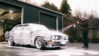 A Transformative Detail On Everyone's Favourite Classic BMW!