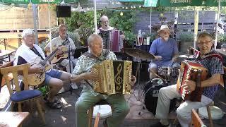 Quetschn Bänd Nürnberg  -  wo der Wildbach rauscht