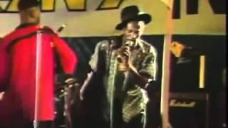 GREGORY ISAACS-LIVE MEDLEY