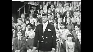 American Bandstand 1967 – Hey Leroy, Your Mama‘s Callin’ You, Jimmy Castor (feat.The Bandstand Kids)