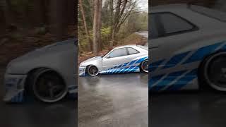 Nissan Skyline GTR-R34 Drifting