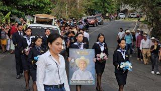 En el funeral de don Atilio Barrera!!!El Buen Salvadoreño