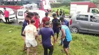 Ganpati Celebration on The Road of Konkan | i am happy dili tu pappi | ganpati song with balya dance