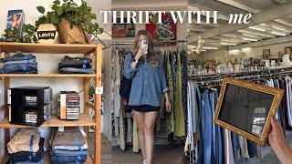 THRIFT WITH ME | home decor on a budget, thrifted wedding decor & book haul!