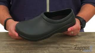 Crocs On The Clock Work Slip-On SKU: 8991473