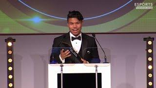 Kenny Wins "Rookie of the Year" Esports Award