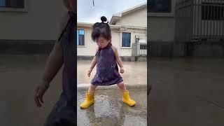 The main focus is on one who is not disappointed, the happiness of stepping on a puddle, lied to