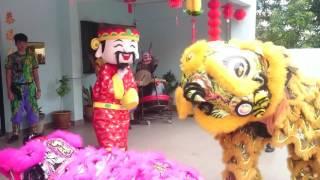 Chinese New Year Lion Dance at Old Folks 得胜老人之家 Victory House