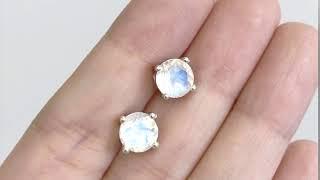 Trouvée.Co Moonstone Stud Earrings