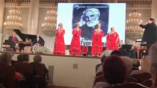 "Что ты жадно глядишь на дорогу".