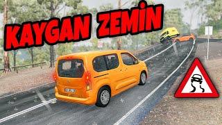 YAĞMURLU HAVADA KAZA YAPTIM OPEL COMBO PERT OLDU // SOHBET TADINDA // BeamNG.drive