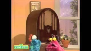 How to say "Nope, Nope"  Sesame Street Yip Yip martians