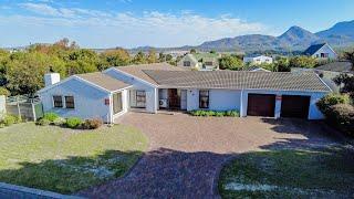 4 bedroom house for sale in Grabouw │ Pam Golding Properties