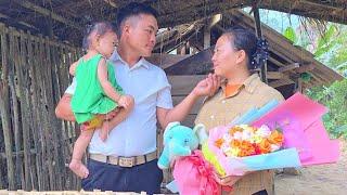 Video: Businessman - Showing warm love to a single mother - ly tu tien