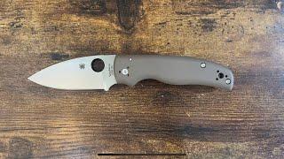 The Spyderco Shaman review. 15V!!