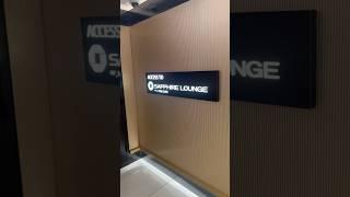 Chase Sapphire Lounge ️️ In LaGuardia Airport #viral #food #mukbang #latino #newyork #travel