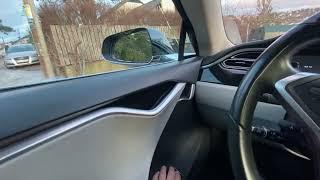 Tesla S 85 kWh mirrors and opening the trunk