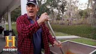 Swamp People: A Crawfish Boil with the Edgars and Landrys | History