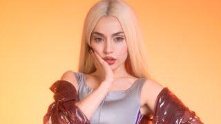 Ava Max - Sleepwalker Official Visualizer (Sizzler)