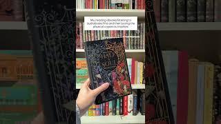 Am I the only one? #booktube #bookworm #moodreader #bookrecs #bookishcontent