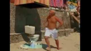 Funny Toilet Prank on the Beach / Candid camera