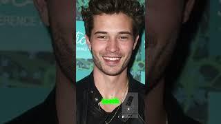 How attractive is Chico Lachowski