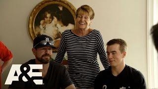 Wahlburgers: Paul Cleans House in Poker (Season 5, Episode 2) | A&E