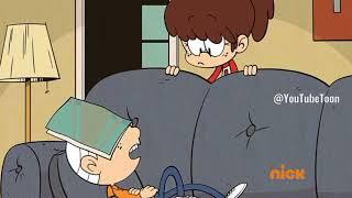 lincoln besa a lynn  ( The Loud House)