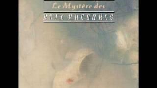 Le Mystère des Voix Bulgares -  Messetschinko lio Greilivko