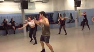 Gabriele Cantando Pascali Modern class