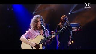 Emma Peters & sister - Clandestina (FR4 culturebox)