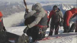 Mammut 150 Peaks Project: ZAZ performing "Je veux" on Mont Blanc