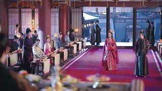 王爷巧妙拒绝和公主联姻，灰姑娘偷笑调侃他，却不知王爷满心都是她！【#灼灼风流 The Legend of Zhuohua】#景甜#冯绍峰